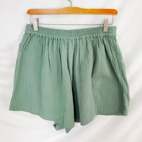 BP NORDSTROM NWT  Brand Cotton Gauze shorts Sage Green size M  (A-1)