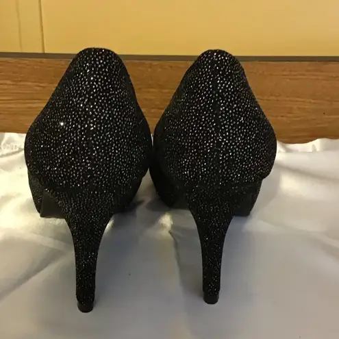 Olsenboye Black/ Silver Glitter Heels