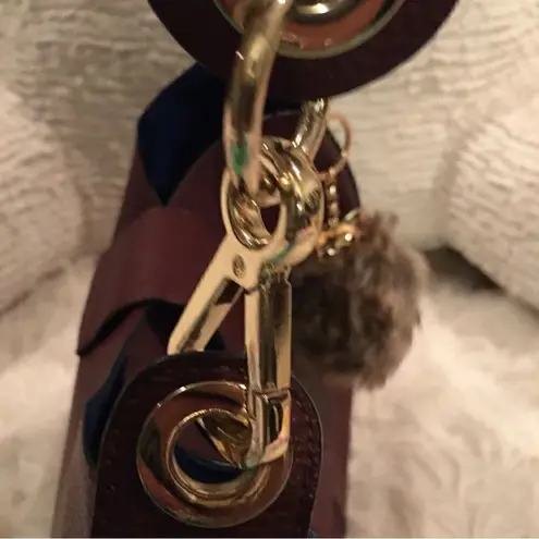 Gorgeous Lite weight Shoulder Bag w/Pearl Gold Charm