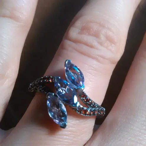 Moroccan Rose and Mozambique Garnet Trinity Twilight Sterling Silver Ring