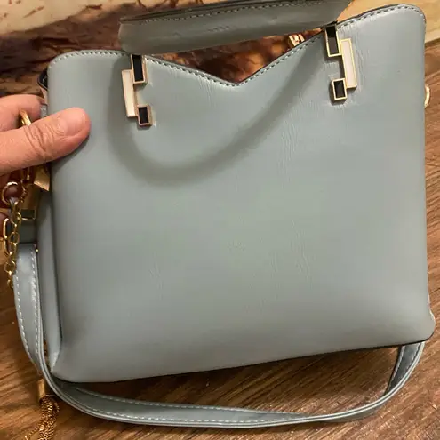 Womens Purse Hand Shoulder Bag Light Plue Plaid Front 7” H X 9” W X 4” Deep feet Blue