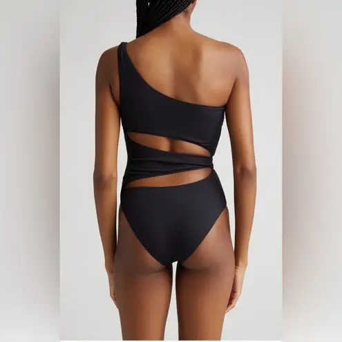 K.NGSLEY Naomi Slashed One