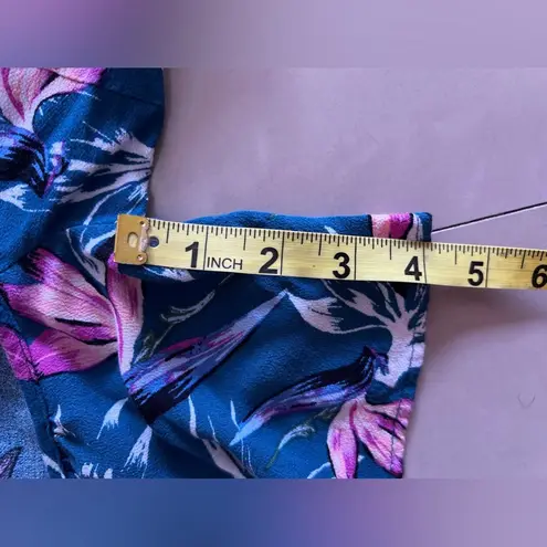 Xhilaration  Floral Shoulder Off Dress, Size M Open , Tie One Button Summer Beach