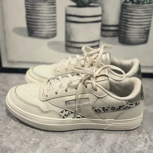 Reebok  Women's Club C Double Tennis Sneaker White/Cheetah Size 8