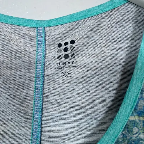 Title Nine Women XS Blue Stripe Print Shirt Cap Sleeve Contrast Trim Athleisure