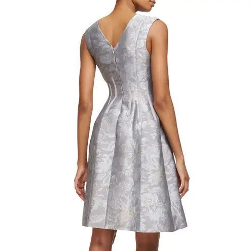 Oscar de la Renta RUNWAY. $2990 FLORAL DAMASK JACQUARD Size: L | US 10