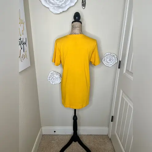 NTM: ABC Studios Golden Girls Stay Golden Yellow Gold Retro T Shirt Sz M Size M