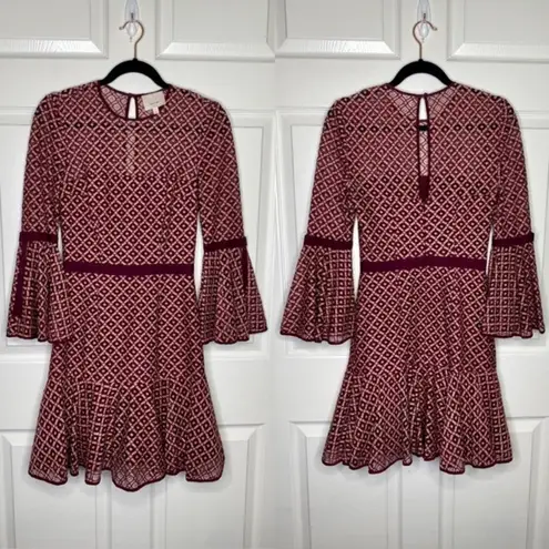 Cinq à Sept cinq a sept Cossette Lace Bell-Sleeve Dress