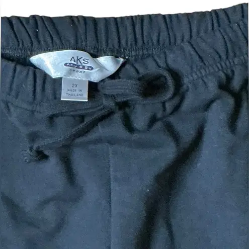 Black Track Pants with Structured Fit Size 2X