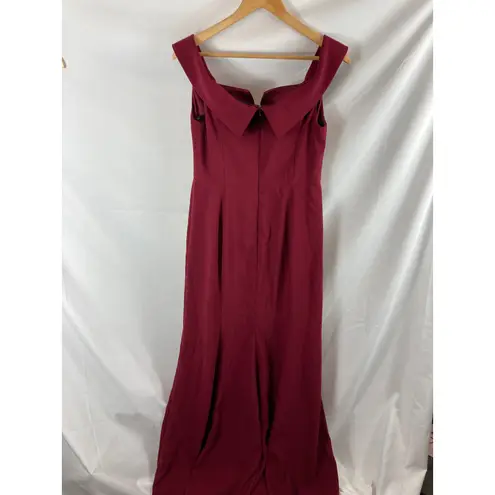 Dessy Collection Vivian Diamond Notched Off the Shoulder Crepe Gown size 10 Red