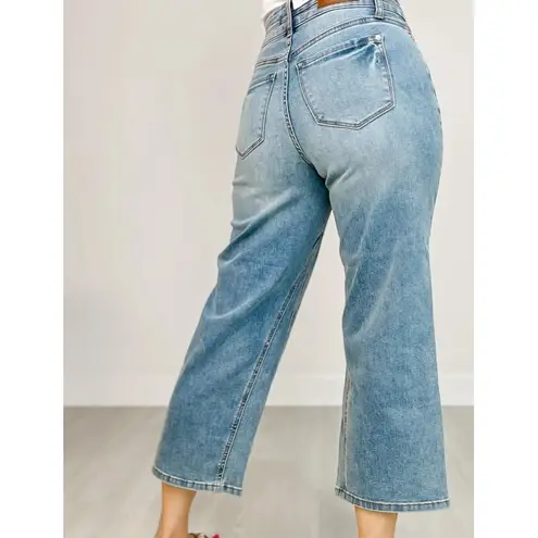 Judy Blue Women's Blue Denim High Waist Crop Wide Leg Jeans Size 15/32 (US 16)