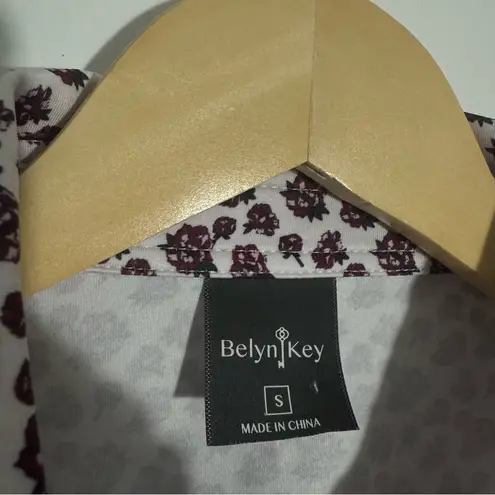 NWT Belyn Key Cutaway Sleeveless Golf Polo Tank Stem Floral White Pink Small