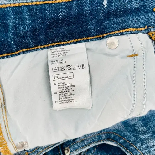 & Denim by H&M Slim Regular Waist Jeans Women 28 Medium Wash Denim Ripped Knees Blue