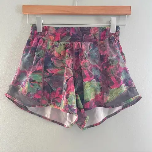 Lululemon  Hotty Hot Lined Short 4" Vivid Floral Tone Multi/Graphite Grey 4