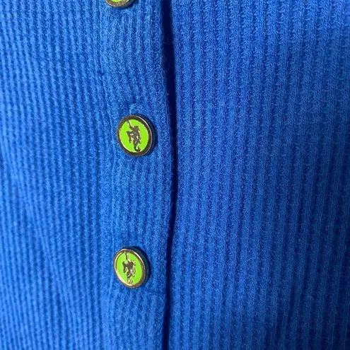 C. Wonder Women’s Blue Ribbed Henley Long Sleeve Top Size M Size M