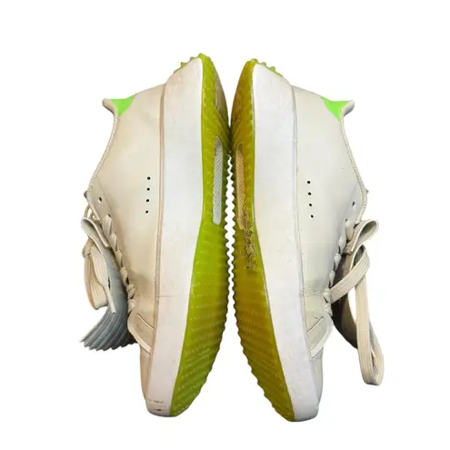 G/FORE Golf Shoes Womens Size 6 Stone Lime Spikeless Kiltie G4LF23EF53 White