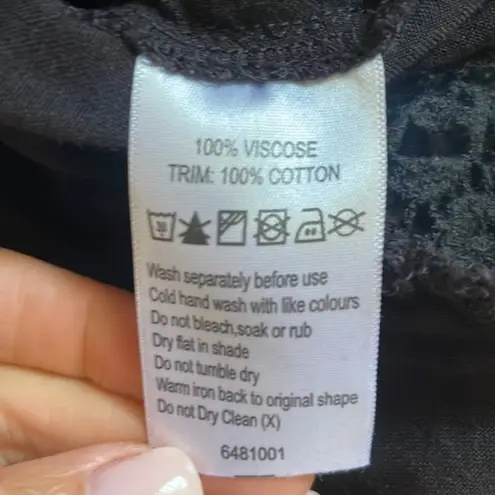 all about eve Black Long Bell Sleeve Wide Neck Crochet Detail Romper Size M