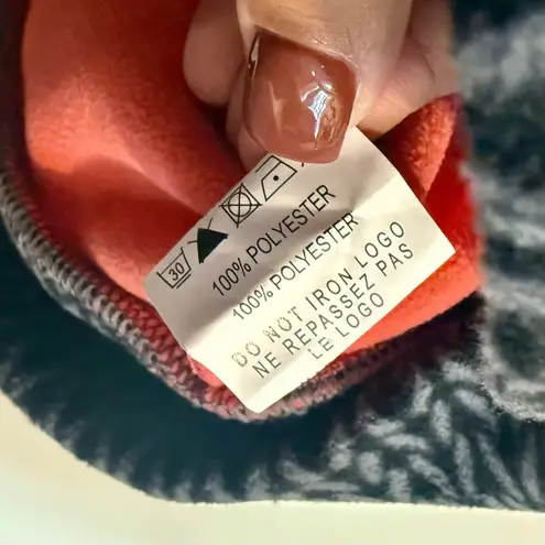 Bench FLEECE FULL ZIP HOODED SWEATSHIRT JACKET SIZE SMALL NWT