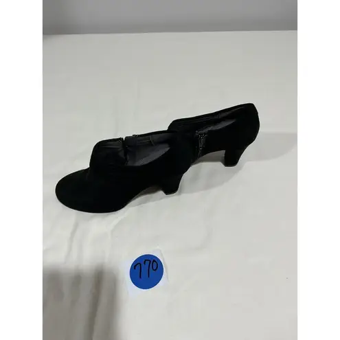 Aerosoles Woman’s Heel Rest Black Suede Size 7.5 Stacked Heel Ankle Boot