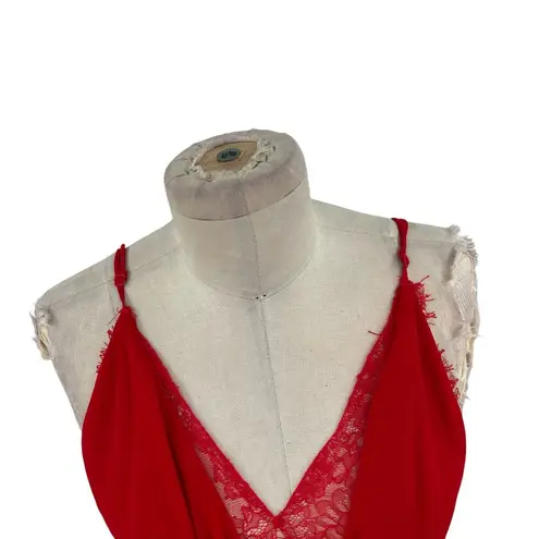 Michael Costello x Revolve Justin Gown Red Maxi Lace Slit Size Large