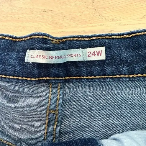 Levi's Levi’s classic Bermuda shorts women’s blue denim size 24W