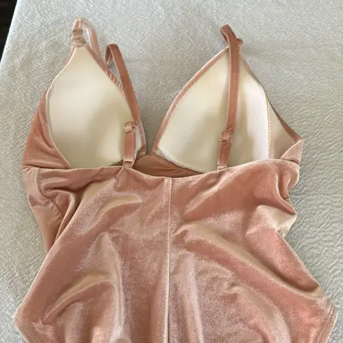 Robin Piccone Roxy Triangle One-piece Swimsuit, Blush Color, Size 8, $178