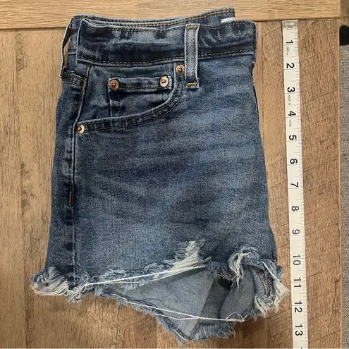 Denizen from Levi's Denizen Denim Shorts Womens Size 6 High Rise Raw Hem Medium Wash Distressed Edgy