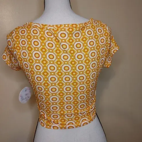 Jolie And Joy NWT Size Medium M Floral Crop Top Vibrant Bright Orange Red White