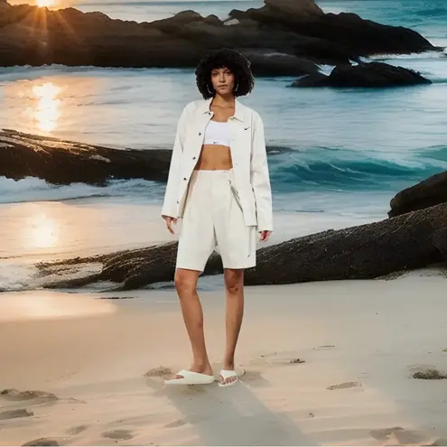 Nike  Calm Women's Size 8 Flip-Flop Sandals. Sea Glass Color. New 