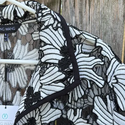 Ming Wang NWT Blazer Top Black White Floral Embroidered Size XL Retail $235.00