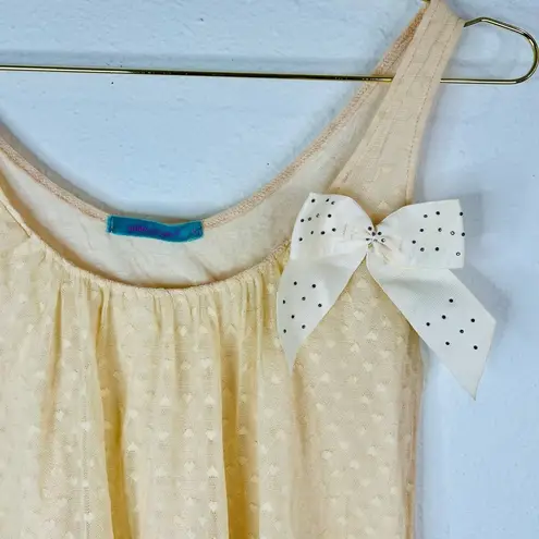 julie's closet Julie’s Closet Women’s Small Cream Sleeveless Tank Top Bow Accent Polka Dot