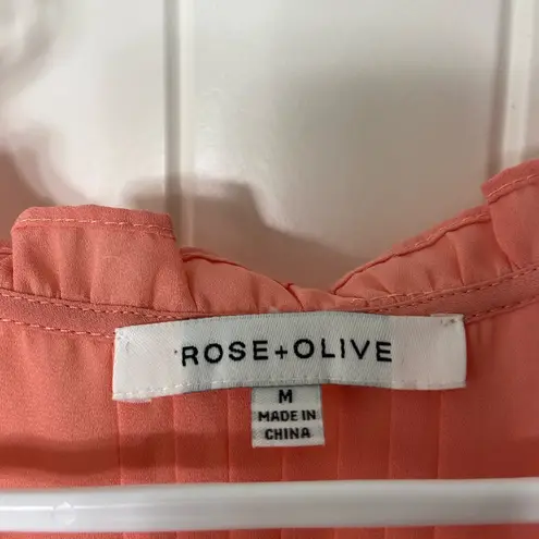 Rose + Olive NWOT women’s orange peach ruffle v-neck sleeveless blouse medium