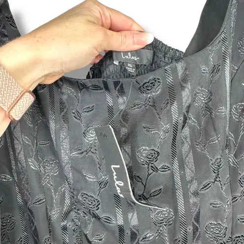 Lulus NWT Picturesque Allure Black Floral Jacquard Tie