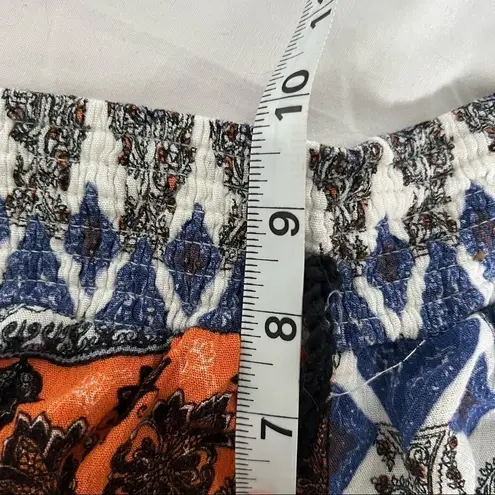 Hot Kiss boho style pom Pom shorts medium