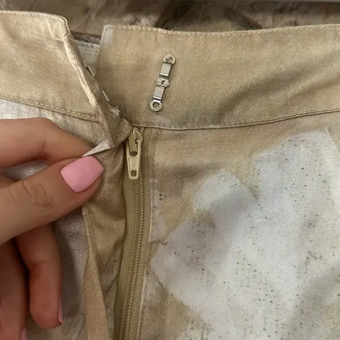 Commense Romance Floral Printed Straight Pants size L Gold Size L