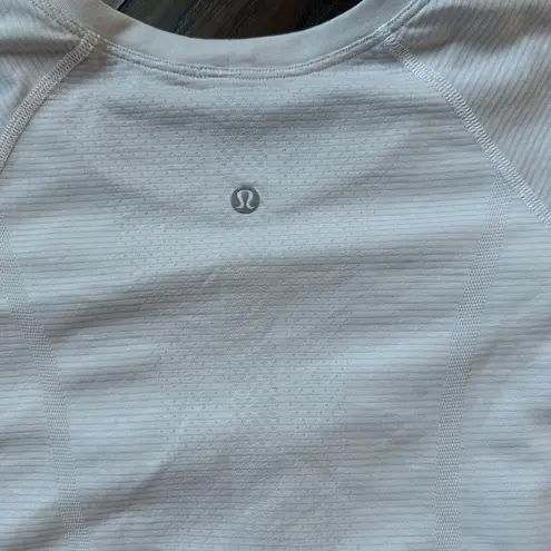 Lululemon  Swiftly Tech Short-Sleeve Shirt