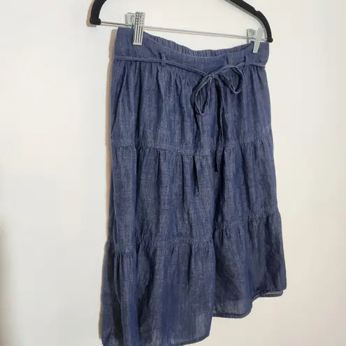 Old Navy  Chambray Denim Blue Tiered Skirt Size Small Chambray Skirt