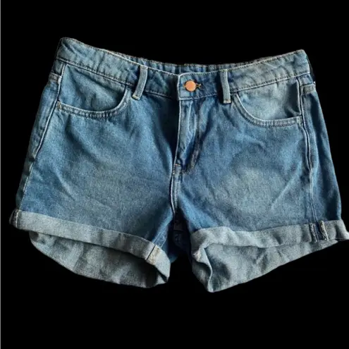H&M  Regular Waist Denim Shorts With new colorful sunflower iron-on‎ patch Size 8 - Image 8