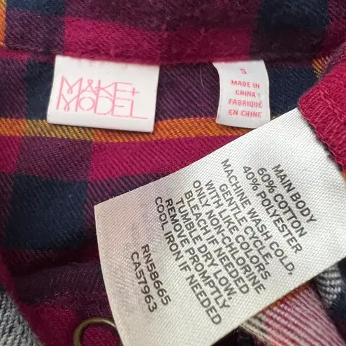 Make + Model Size SMALL Pink Purple Plaid Night Night Snap Button Up Shirt - Image 6