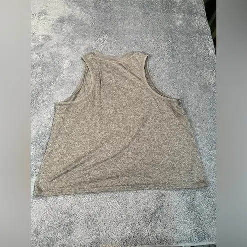 Vuori gray tank top medium