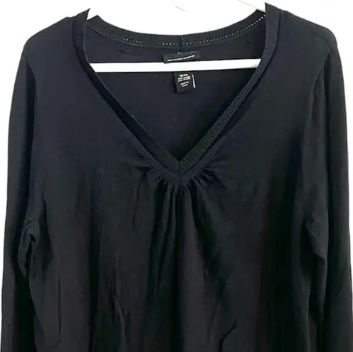 Lane Bryant  V-neck Sweater Black 18/20 Plus Size