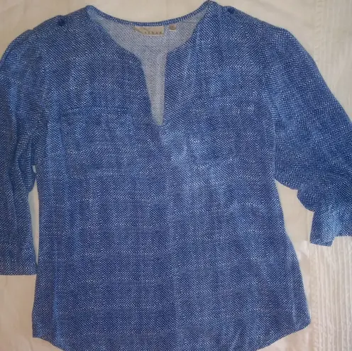 Kenar S Dots Pattern Boyfriend Style V-neck Pocketed Popover Top in Blue n White