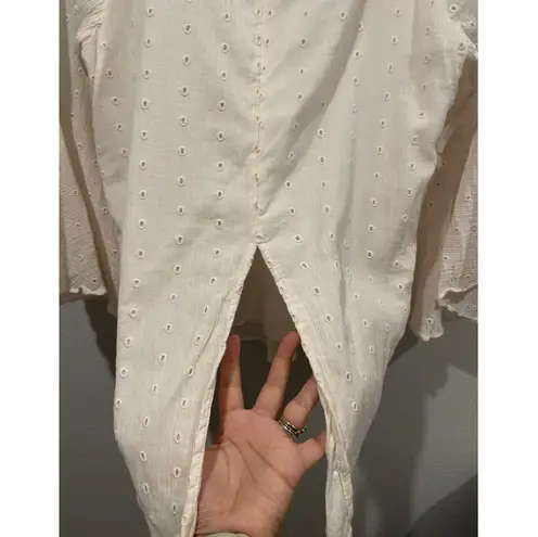 LC Lauren Conrad  Cream Pinko Eyelet Bell 3/4 Sleeve