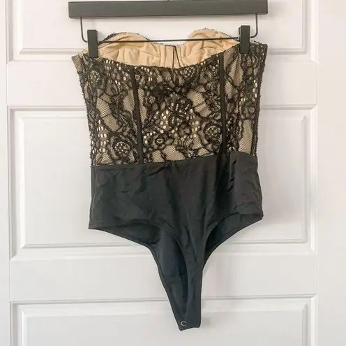 NBD NEW  Tinka Bodysuit Strapless Lace