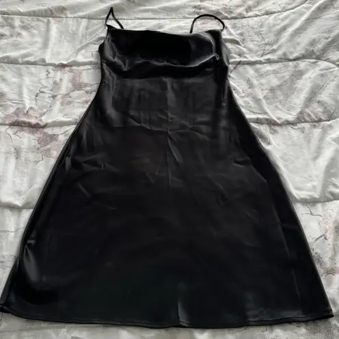 Threads & States Black Satin Spaghetti Straps Cowl Neck Slip Dress, size S