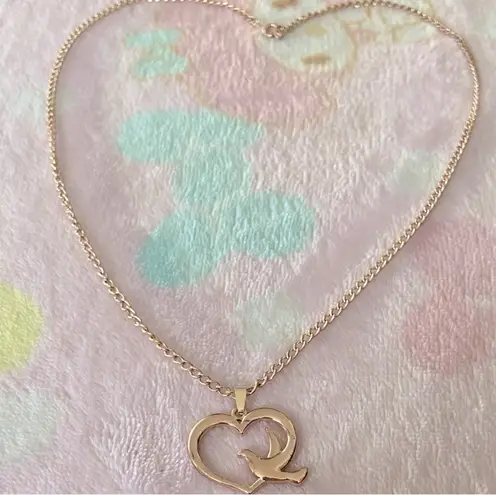 Dove vintage rose gold heart and pendant necklace