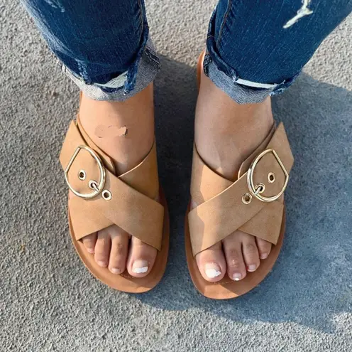 Nude/Natural Criss Cross Sandal Tan Size 10