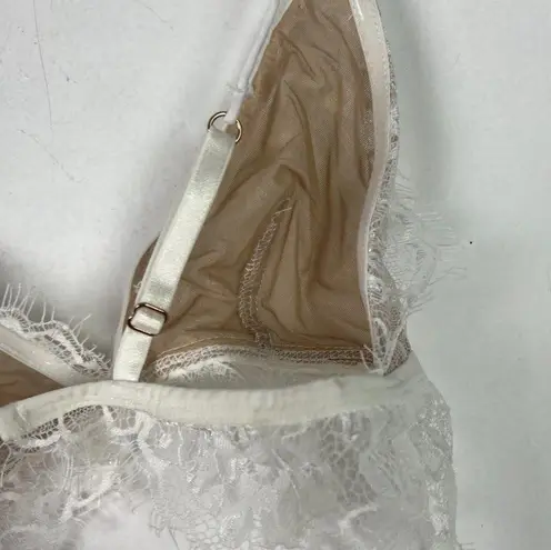 Stylestalker NWT Mellina Bra Lace White Size Medium M NEW