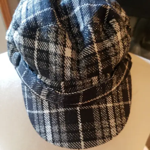 Y2k/ late 90's plaid cap with metallic silver threading Black