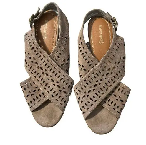 Baretraps  Ilene Perforated Block Heel Sandals Womens Shoes Grey Size 8 1…